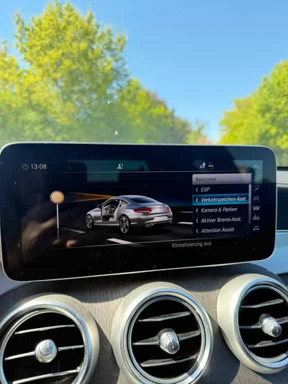 Mercedes-Benz C 200 Coupé AMG Line |Burmester|360°|Garantie 10/2020-photo-6