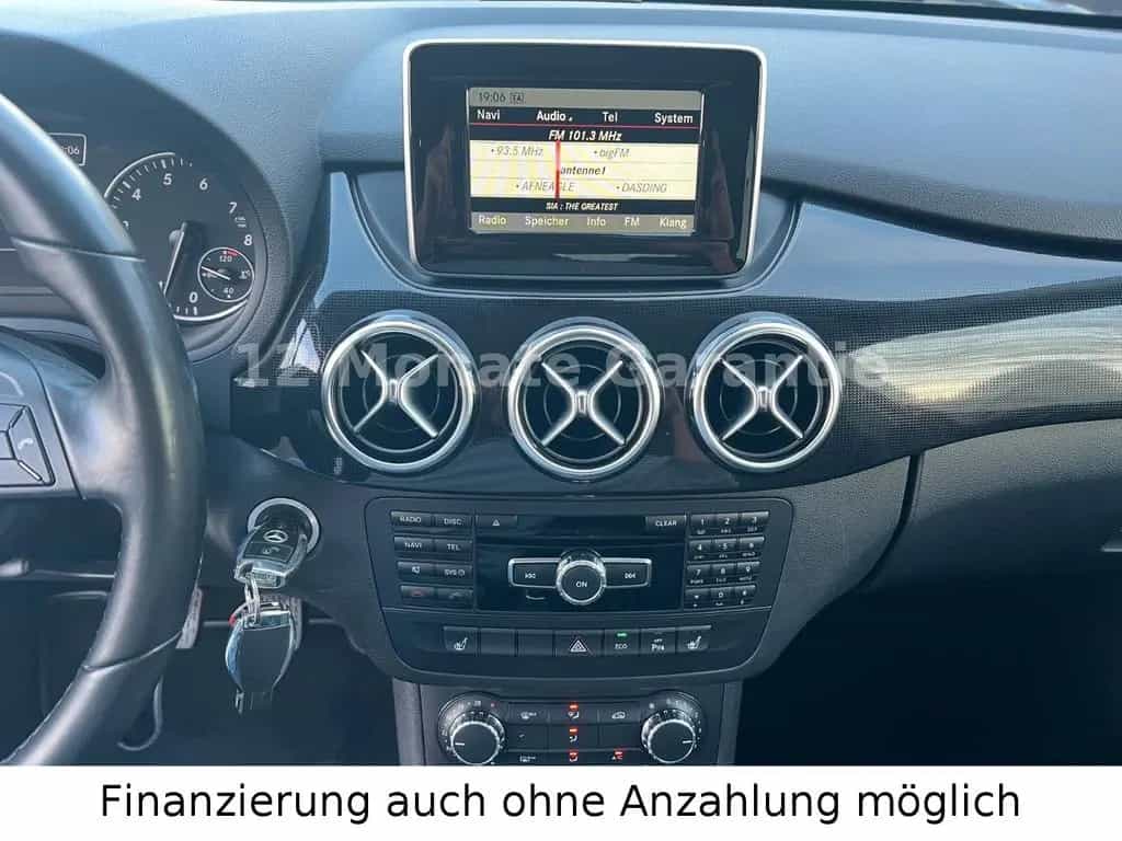 Mercedes-Benz B 180 B-Klasse B 180 Modellpflege Top Zustand 11/2014-photo-17