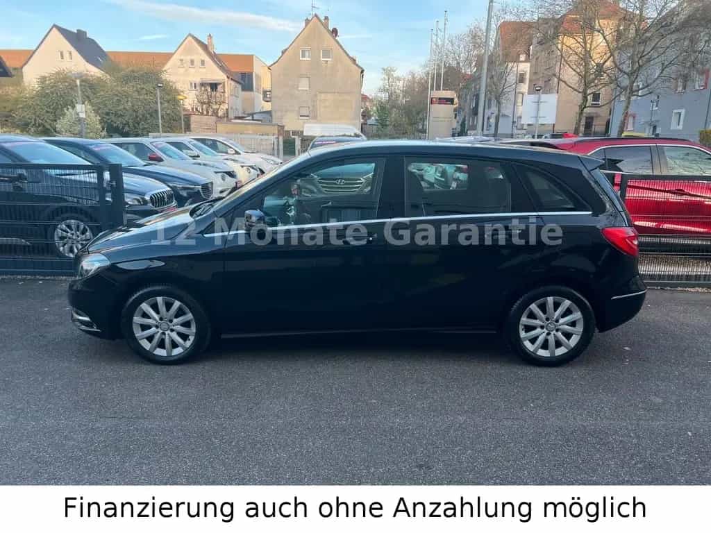 Mercedes-Benz B 180 B-Klasse B 180 Modellpflege Top Zustand 11/2014-photo-3
