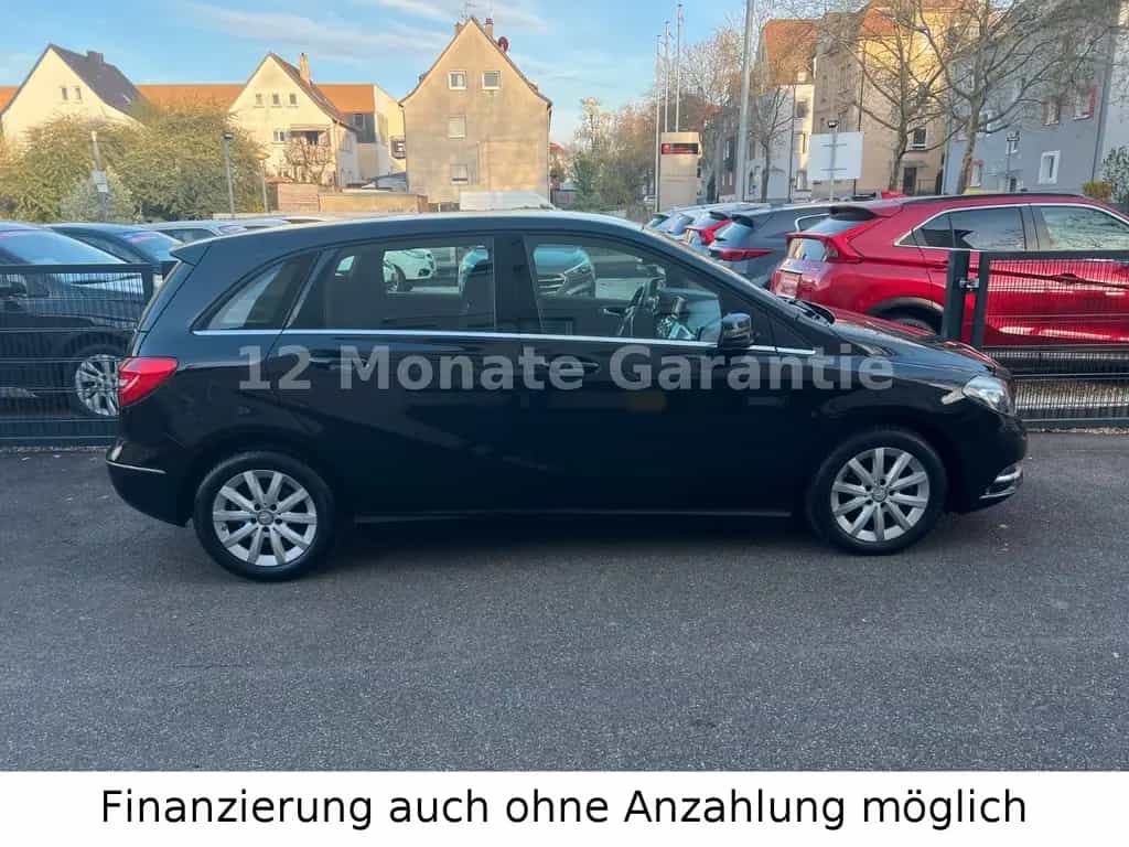 Mercedes-Benz B 180 B-Klasse B 180 Modellpflege Top Zustand 11/2014-photo-4