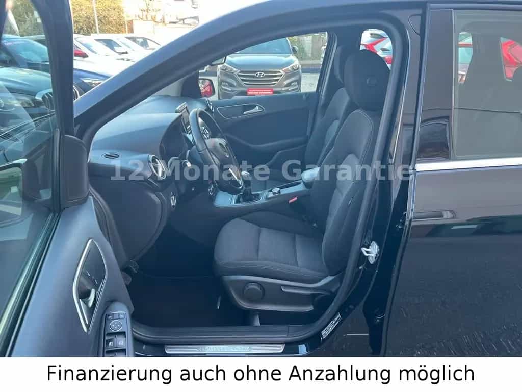 Mercedes-Benz B 180 B-Klasse B 180 Modellpflege Top Zustand 11/2014-photo-9