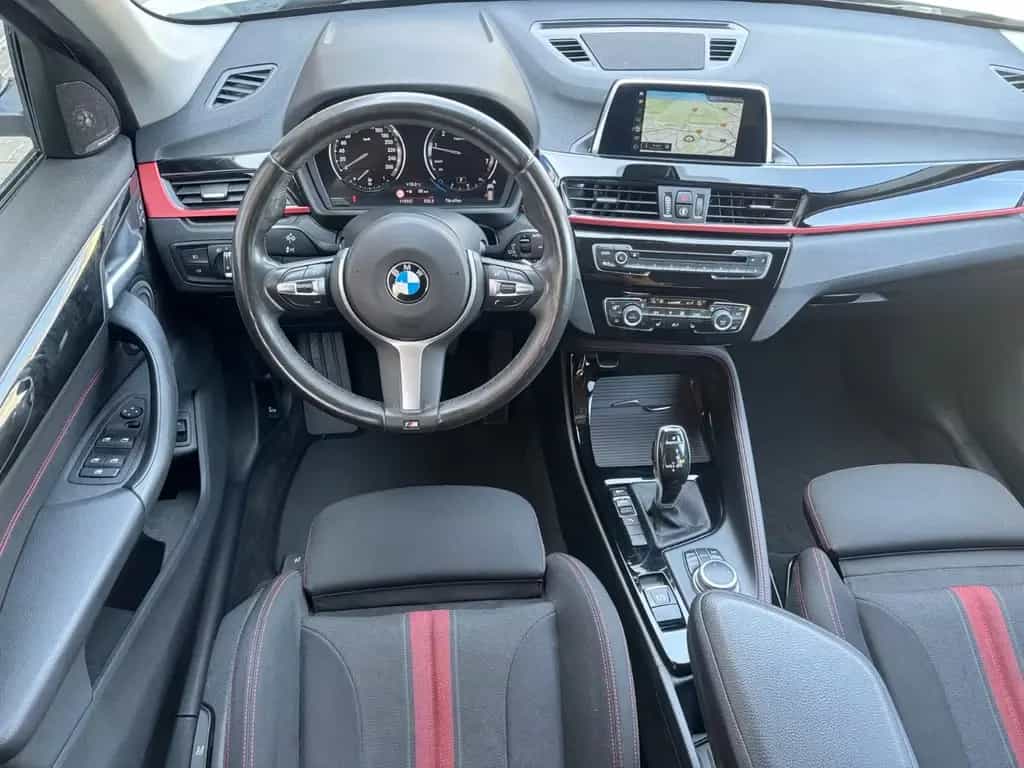 BMW X1 sDrive 20 i Sport Line*Navi*LED*Carplay*19" 05/2018-photo-19
