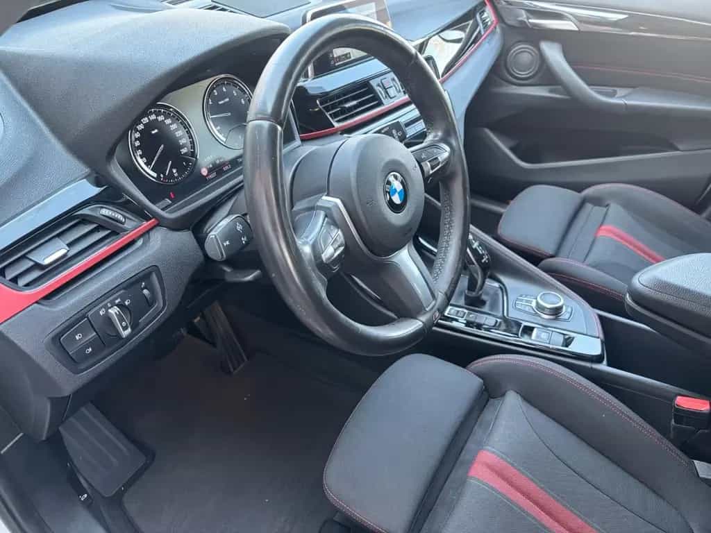 BMW X1 sDrive 20 i Sport Line*Navi*LED*Carplay*19" 05/2018-photo-23