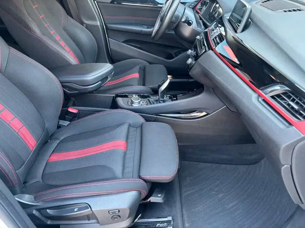 BMW X1 sDrive 20 i Sport Line*Navi*LED*Carplay*19" 05/2018-photo-26