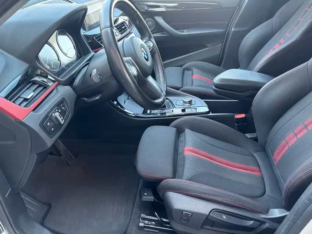 BMW X1 sDrive 20 i Sport Line*Navi*LED*Carplay*19" 05/2018-photo-30