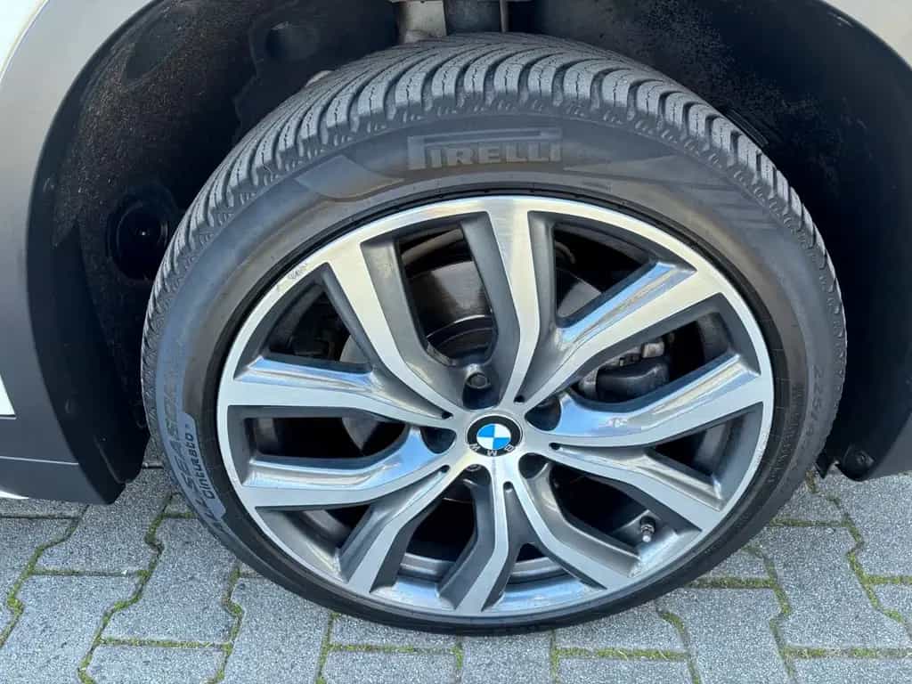 BMW X1 sDrive 20 i Sport Line*Navi*LED*Carplay*19" 05/2018-photo-40