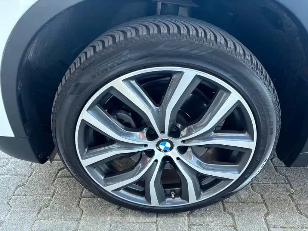 BMW X1 sDrive 20 i Sport Line*Navi*LED*Carplay*19" 05/2018-photo-41
