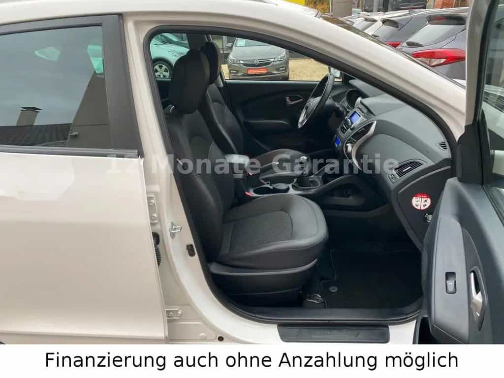 Hyundai ix35 1.6 5 Star Edition 2WD 1 Hand 11/2012-photo-10