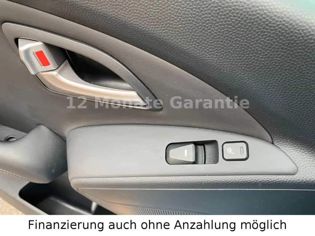 Hyundai ix35 1.6 5 Star Edition 2WD 1 Hand 11/2012-photo-26