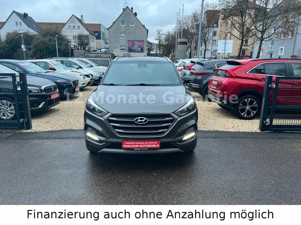 Hyundai TUCSON 1.6TGDI Passion 2WD Automatik Navi Kamera 06/2018-photo-1