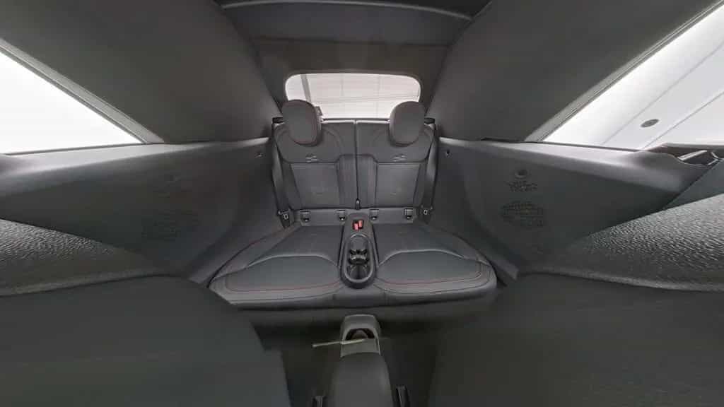 MINI John Cooper Works Cabrio 04/2025-photo-13