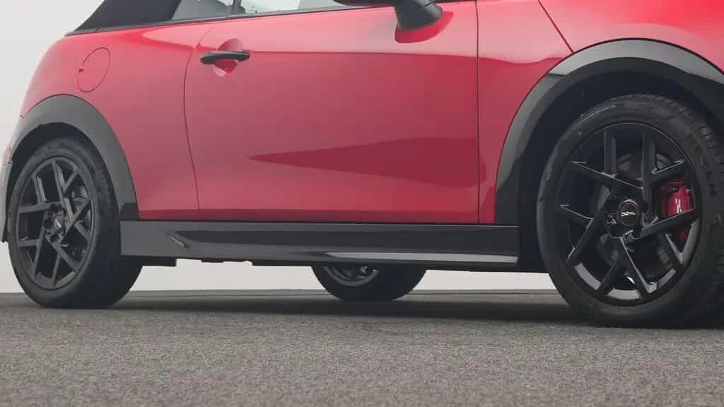 MINI John Cooper Works Cabrio 04/2025-photo-21