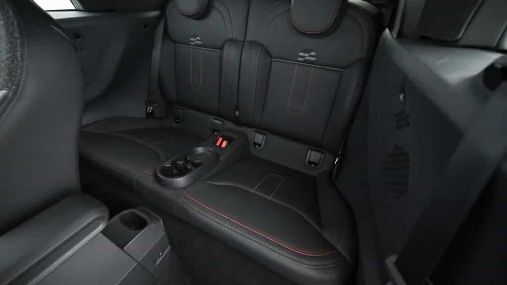 MINI John Cooper Works Cabrio 04/2025-photo-13