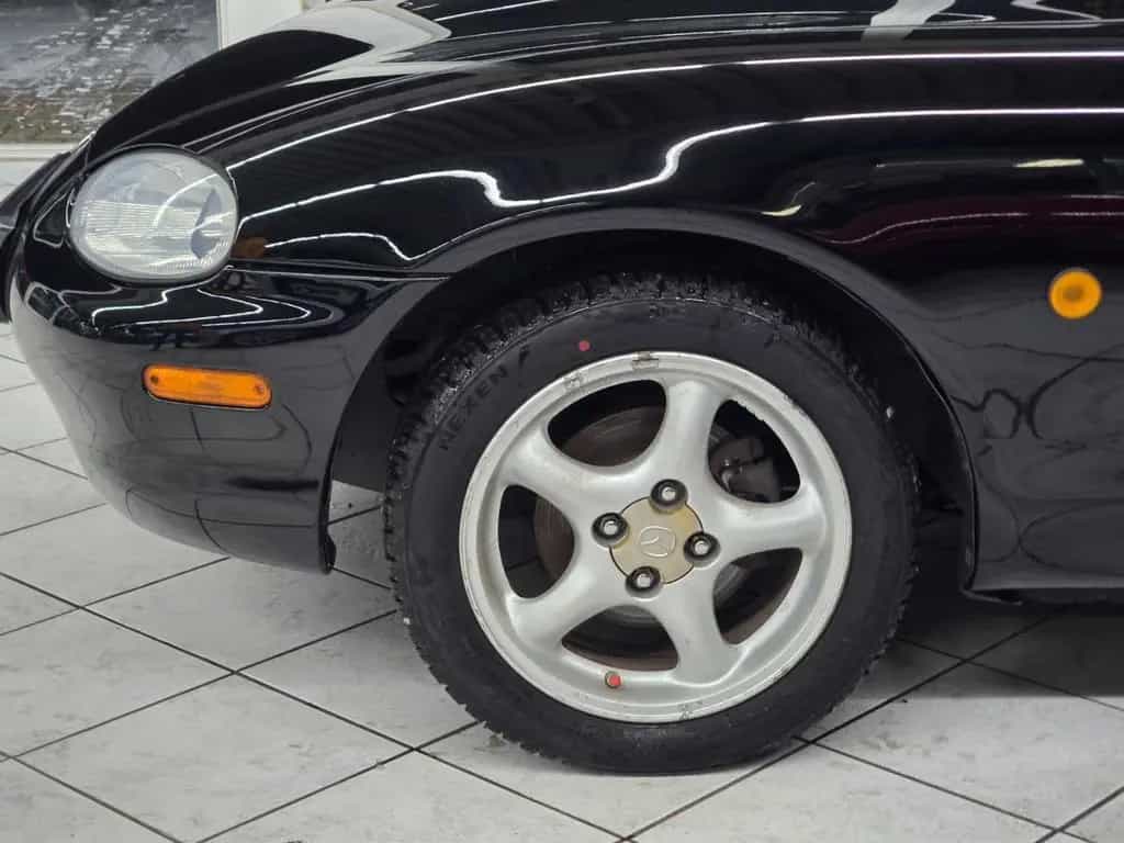 Mazda MX-5 1.6i*ROADSTER*LEDER*ALLWETTERREIFEN*67TKM* 11/2000-photo-12