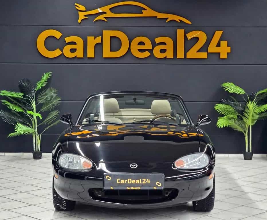 Mazda MX-5 1.6i*ROADSTER*LEDER*ALLWETTERREIFEN*67TKM* 11/2000-photo-2
