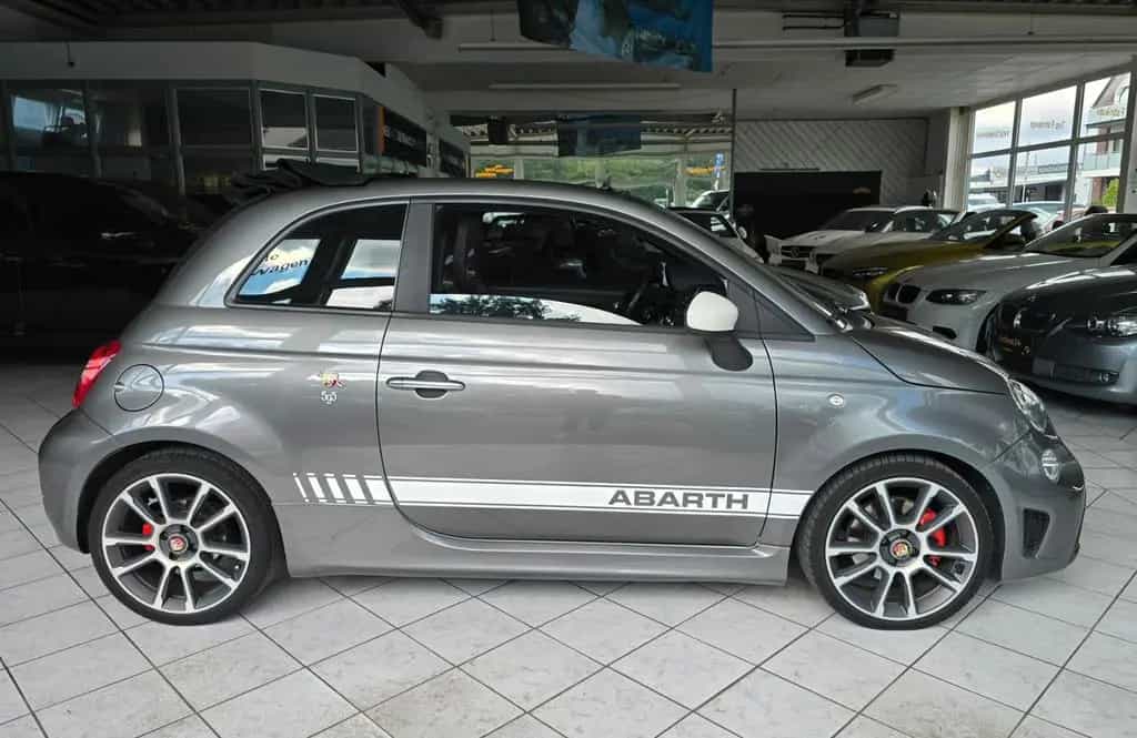 Abarth 595C 595 C Turismo*NAVI*SPORTSITZE*SPORTABGASANLAGE* 12/2016-photo-4