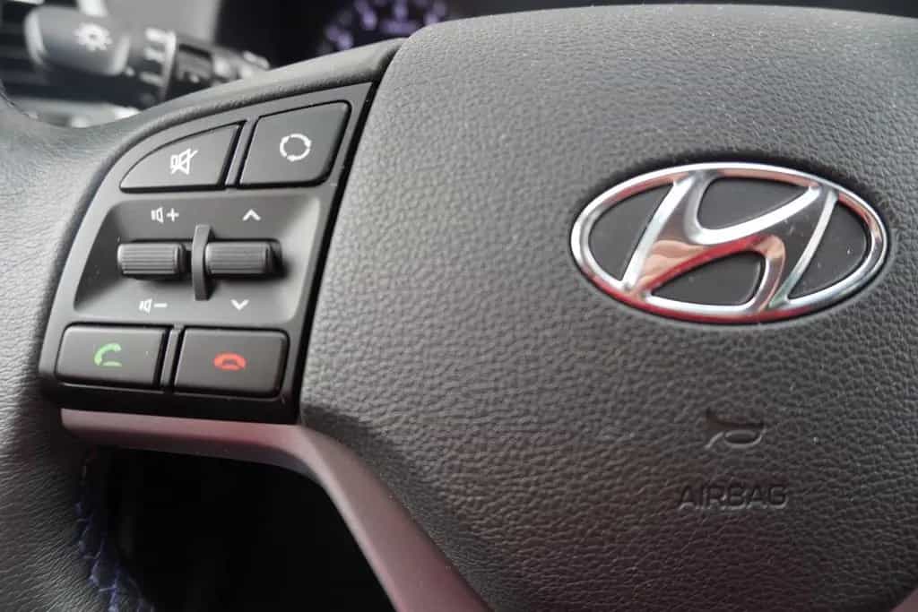 Hyundai TUCSON 1.6 T-GDI Intro Edition 4WD Navi Kamera 06/2016-photo-13
