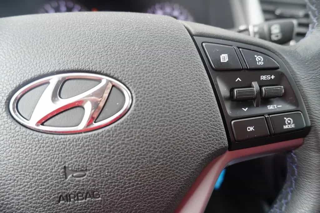 Hyundai TUCSON 1.6 T-GDI Intro Edition 4WD Navi Kamera 06/2016-photo-14
