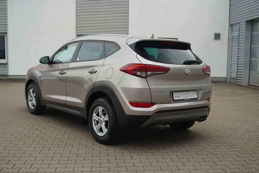 Hyundai TUCSON 1.6 T-GDI Intro Edition 4WD Navi Kamera 06/2016-photo-7