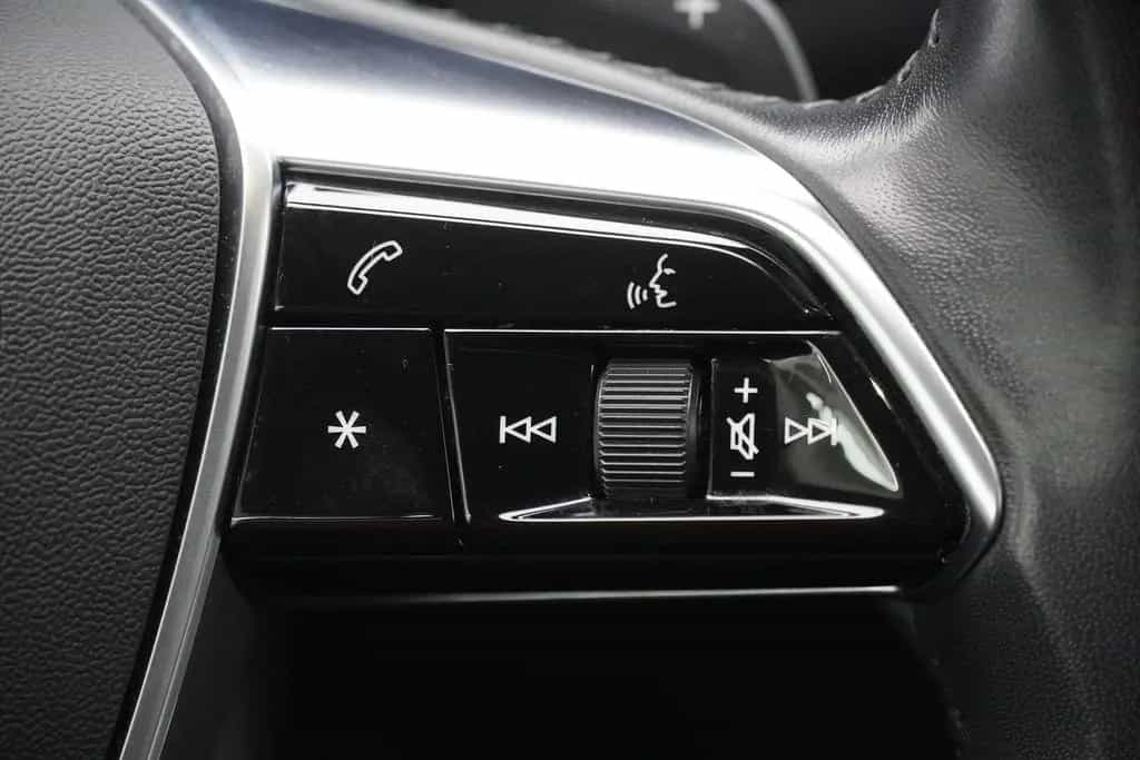 Audi A6 Avant 50 TDI quattro S-Line LED ACC AHK 360° 07/2020-photo-16