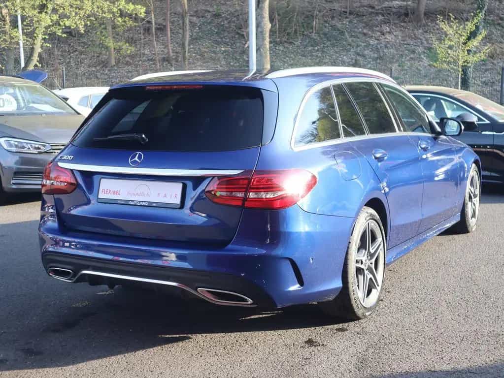 Mercedes-Benz C-Class T-Modell AMG Line LED Navi Panorama AHK 07/2018-photo-4