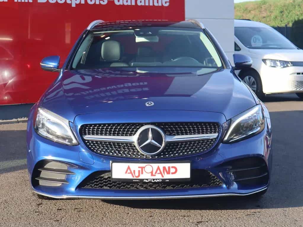 Mercedes-Benz C-Class T-Modell AMG Line LED Navi Panorama AHK 07/2018-photo-7
