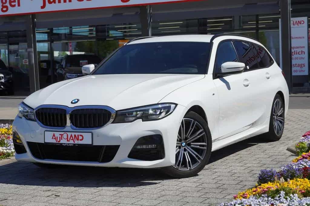BMW 318 i M Sport LED Navi AHK Tempomat Sitzheizung 11/2020-photo-1