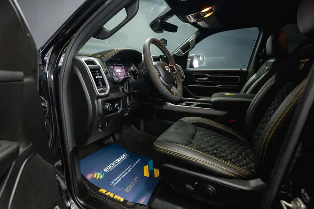 Dodge RAM 5.7 V8 GOLD EDITION OFFROAD 4x4 UNFALLFREI 09/2023-photo-35