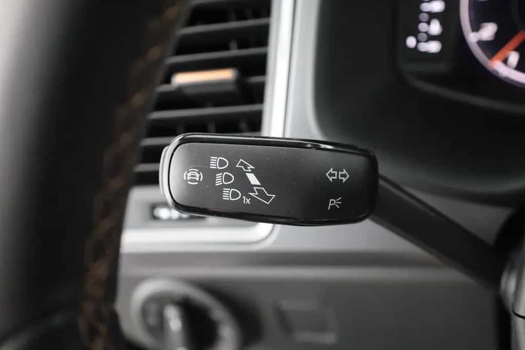 Cupra Ateca 2.0 TSI DSG VZ 4Drive LED 360° Sitzheizung 06/2024-photo-18