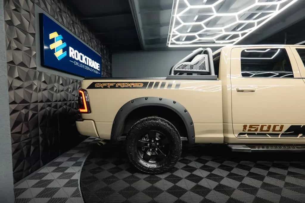 Dodge RAM 5.7 V8 HEMI 4x4 Offroad Night LONGBED *LPG* 07/2023-photo-10
