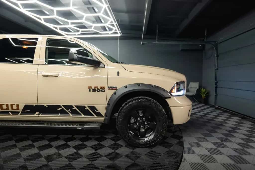 Dodge RAM 5.7 V8 HEMI 4x4 Offroad Night LONGBED *LPG* 07/2023-photo-11