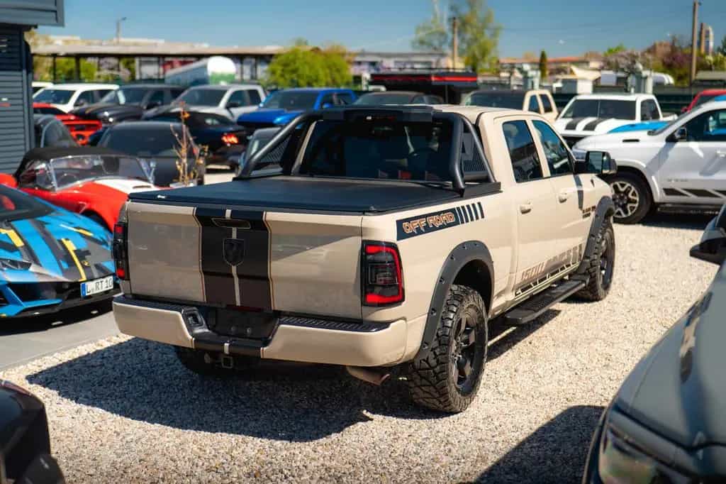 Dodge RAM 5.7 V8 HEMI 4x4 Offroad Night LONGBED *LPG* 07/2023-photo-24