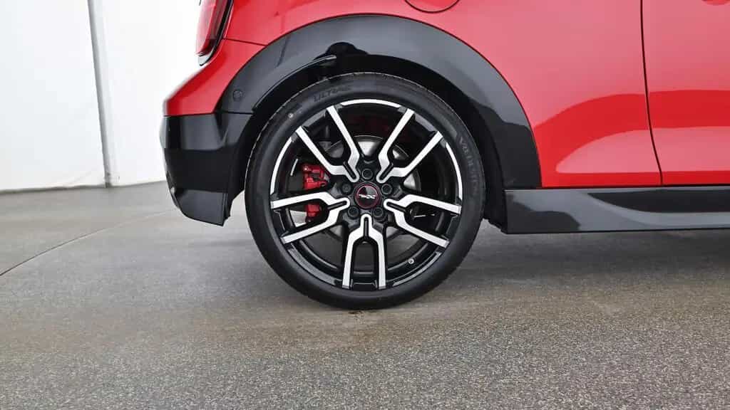 MINI John Cooper Works Cabrio 03/2025-photo-18