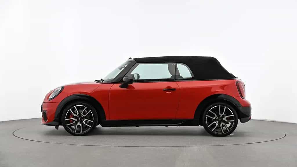 MINI John Cooper Works Cabrio 03/2025-photo-3