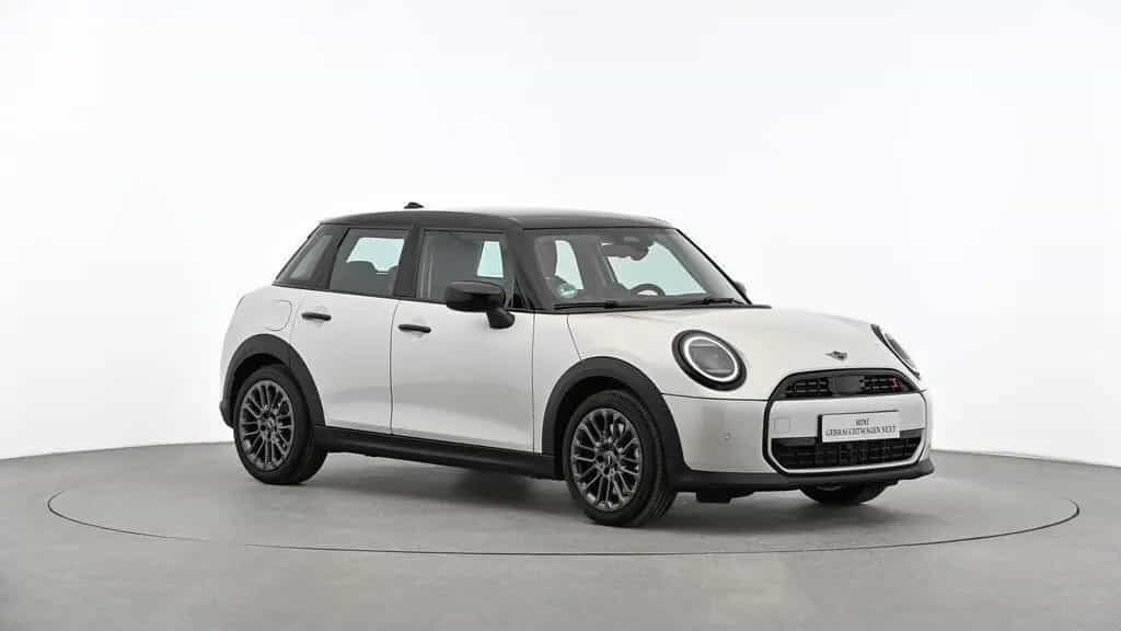 MINI Cooper S 5-Türer 11/2024-photo-1