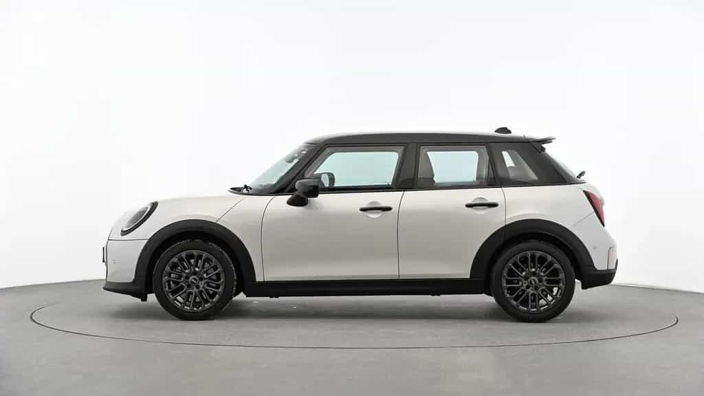 MINI Cooper S 5-Türer 11/2024-photo-3