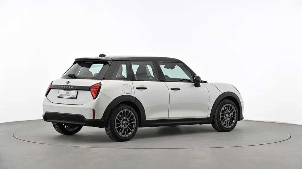 MINI Cooper S 5-Türer 11/2024-photo-8