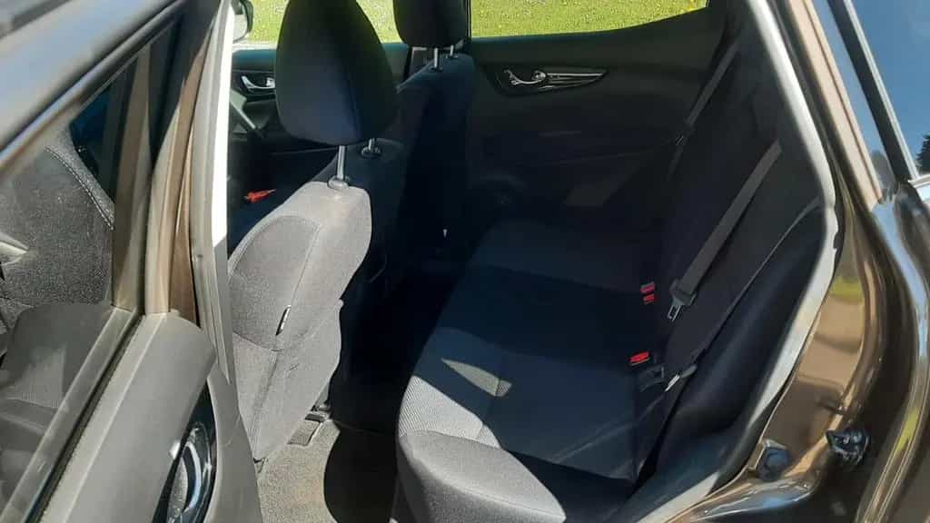 Nissan Qashqai 1.6 04/2016-photo-5