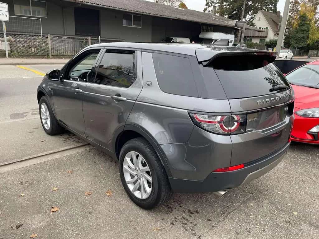 Land Rover Discovery Sport SE AWD Neuwertig org. 31 Tkm Pan 05/2019-photo-3