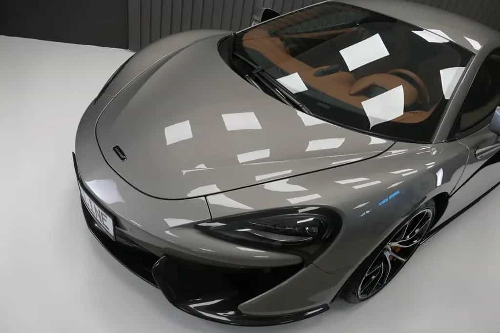 McLaren 570S 3.8 V8 Coupé - Lift/B&O/Reifen+Service neu 08/2016-photo-6