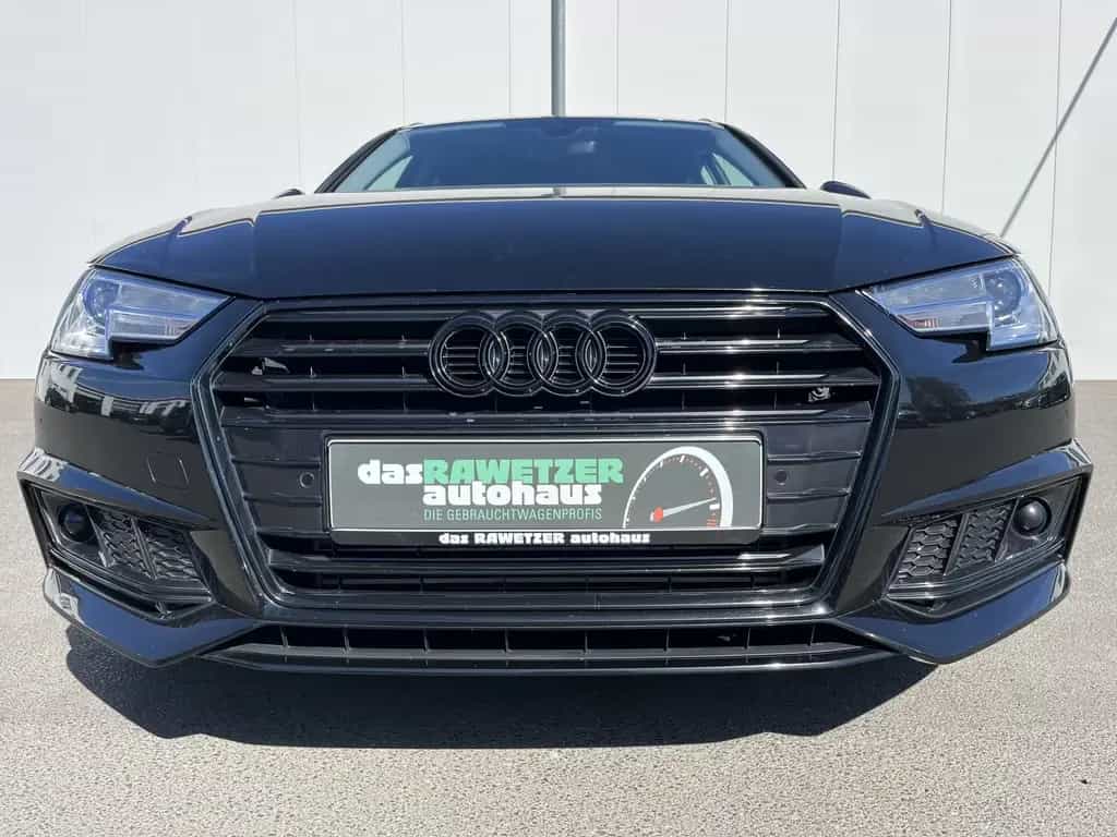Audi A4 Avant 40 2.0 TFSI design Blackline 125€ m.20% 04/2019-photo-2