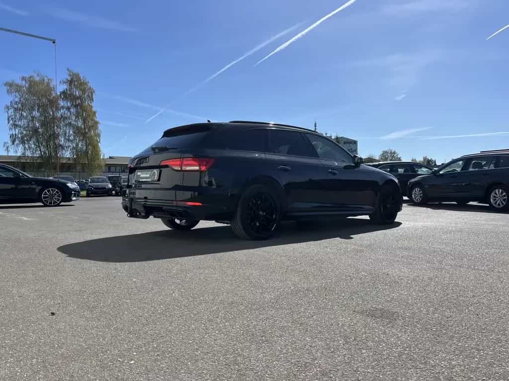 Audi A4 Avant 40 2.0 TFSI design Blackline 125€ m.20% 04/2019-photo-4