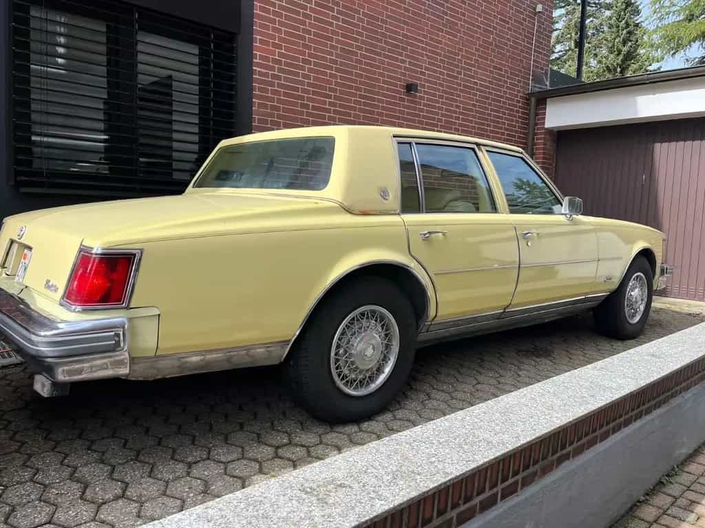 Cadillac Seville 5.7l V8 H Kennzeichen 02/1977-photo-1