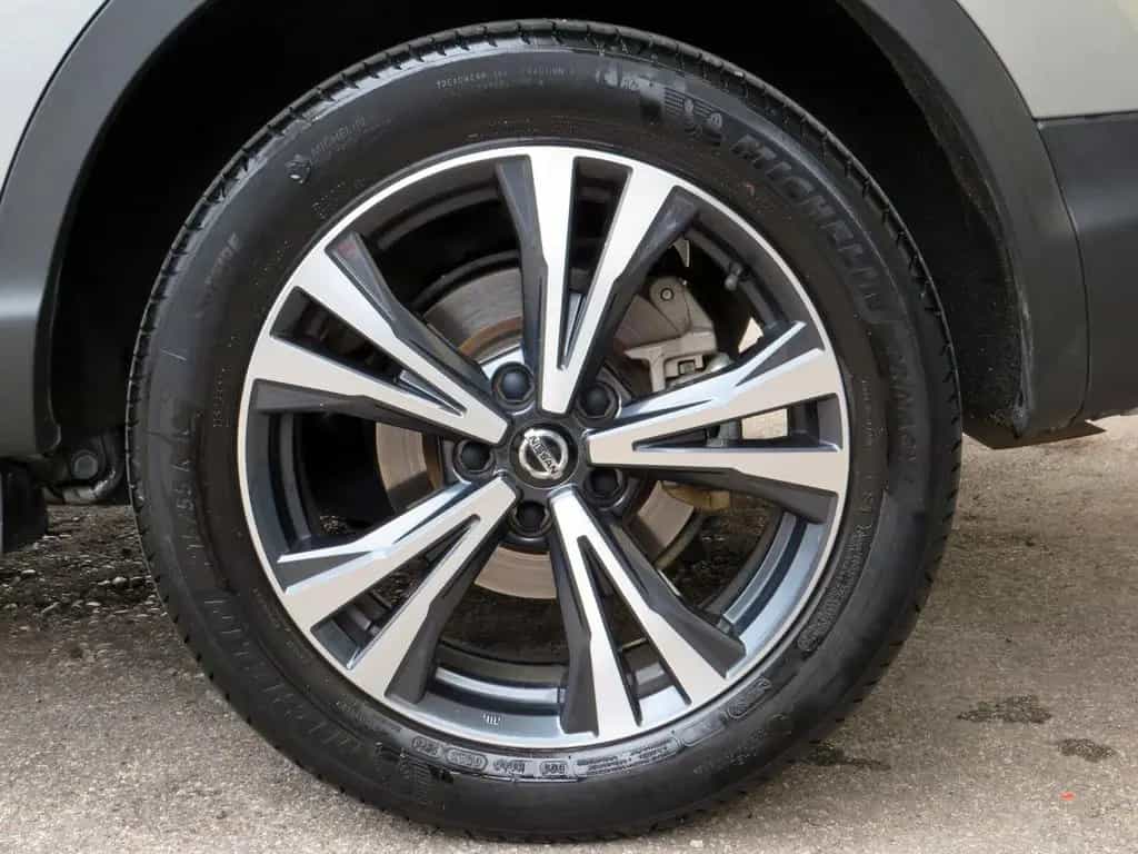 Nissan Qashqai 1.3dig-t N-Connecta 160cv tetto p 02/2021-photo-14