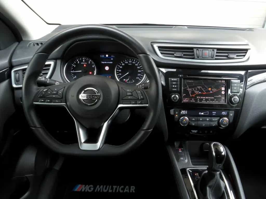 Nissan Qashqai 1.3dig-t N-Connecta 160cv tetto p 02/2021-photo-5
