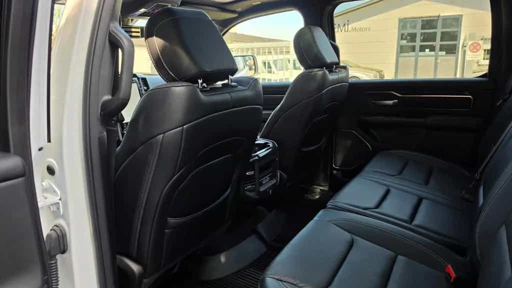Dodge RAM 5.7 /AHK/CARPLAY/PANORAMA/ 01/2022-photo-10