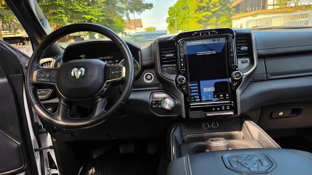 Dodge RAM 5.7 /AHK/CARPLAY/PANORAMA/ 01/2022-photo-8