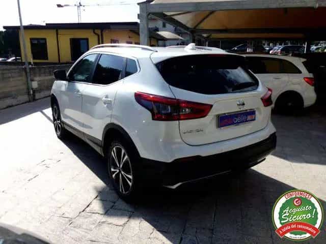 Nissan Qashqai Qashqai 1.6 dCi 2WD XTronic Tekna 04/2018-photo-4
