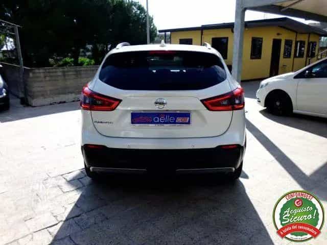 Nissan Qashqai Qashqai 1.6 dCi 2WD XTronic Tekna 04/2018-photo-5