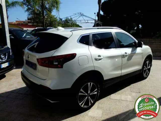 Nissan Qashqai Qashqai 1.6 dCi 2WD XTronic Tekna 04/2018-photo-6